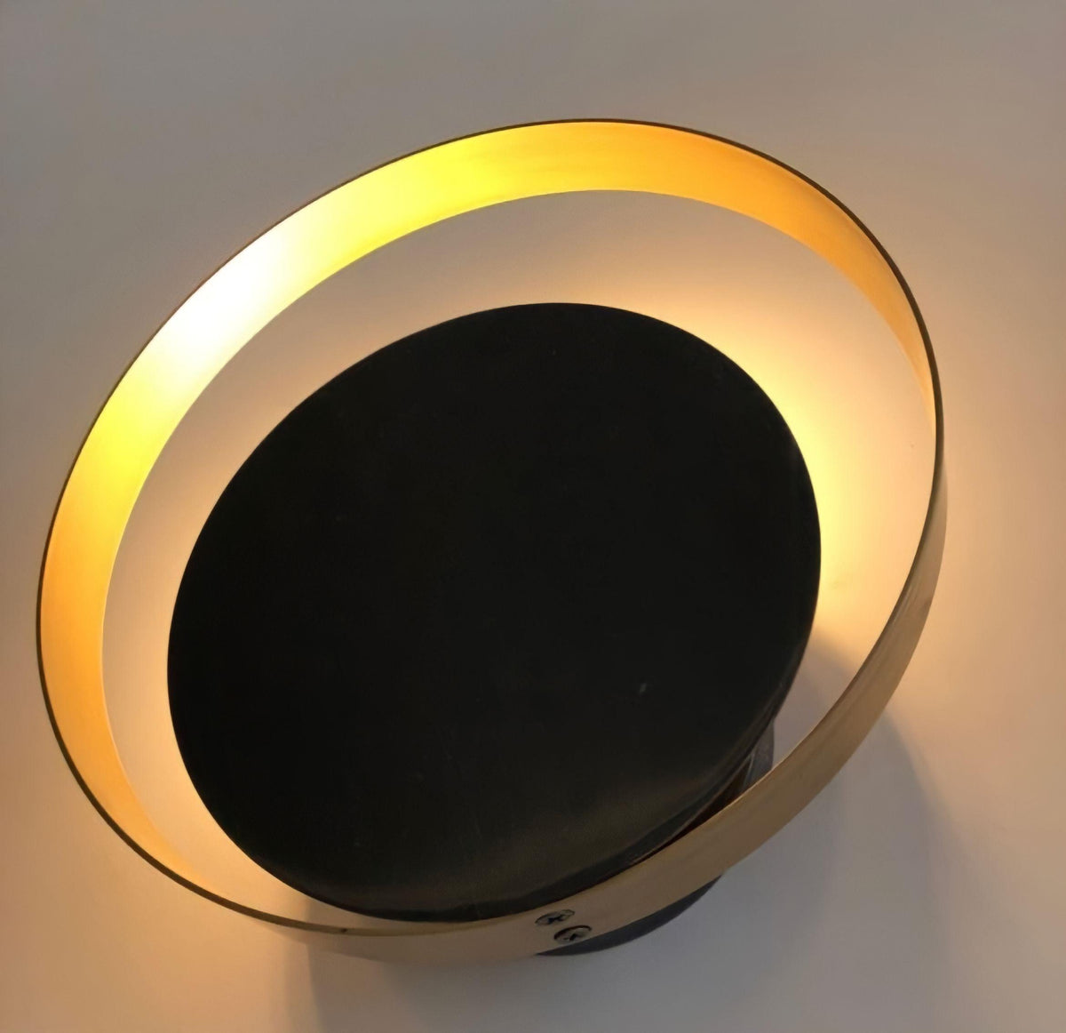 Applique murale anneau LED noir et bronze en fer et verre, vue 4