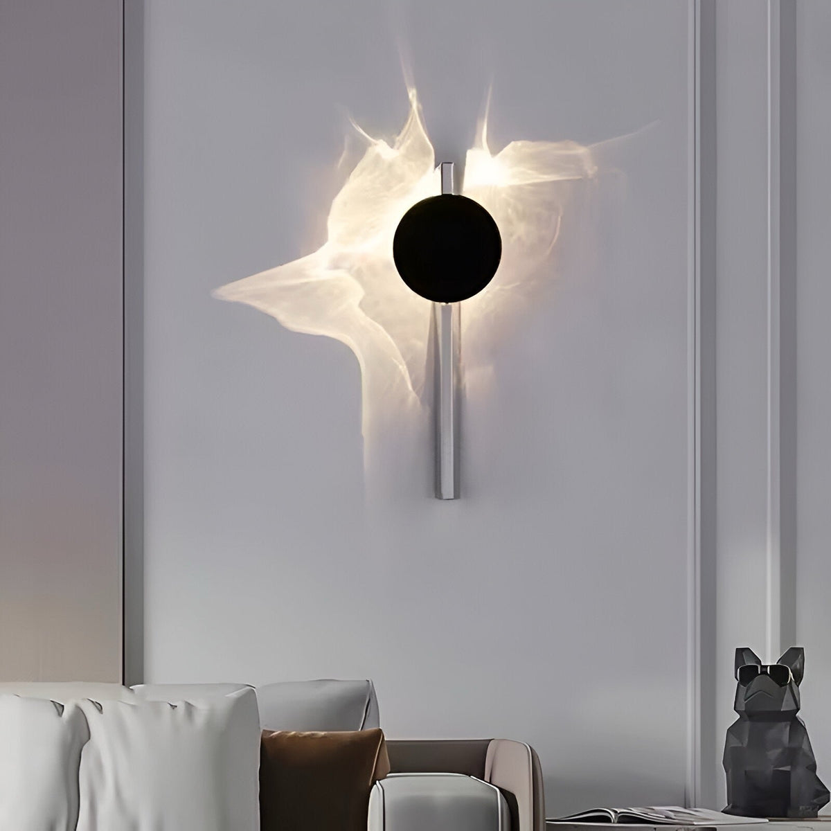 Applique murale design effet éruption solaire en acier