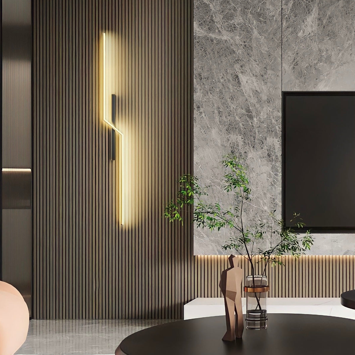 Applique murale design verticale aux lignes nettes Kyra