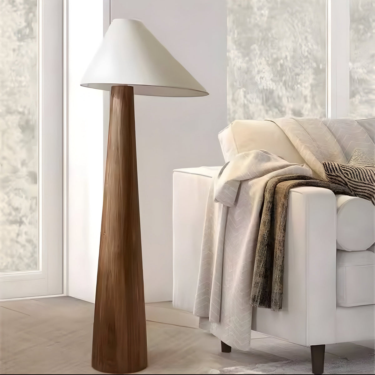 Lampadaire japonais en chêne massif et abat-jour tissu, vue 3