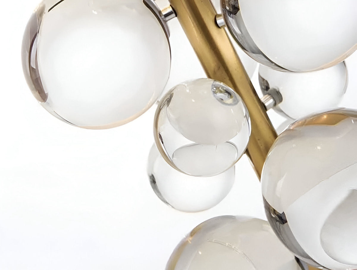 Lampadaire marbre et laiton doré à boules de verre, vue 4