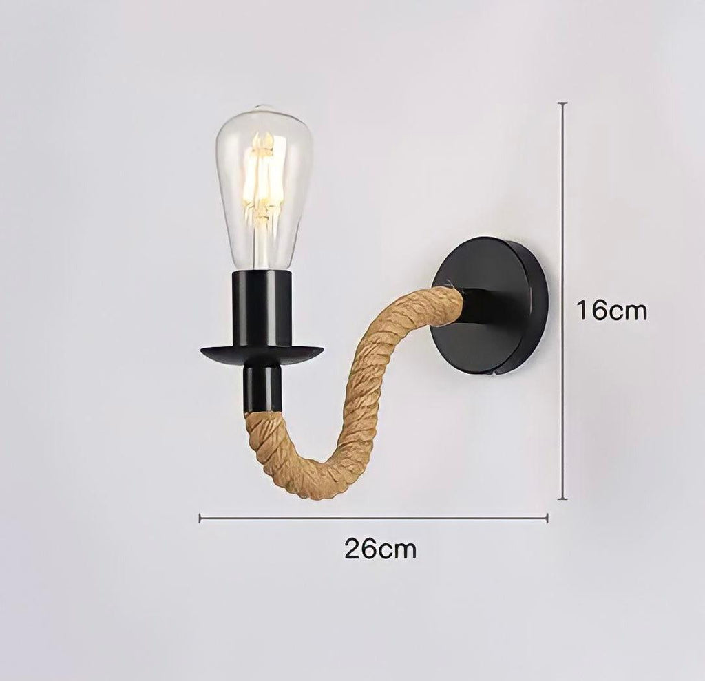 Lampe à poser en bois et fer vintage, aussi murale, vue 5