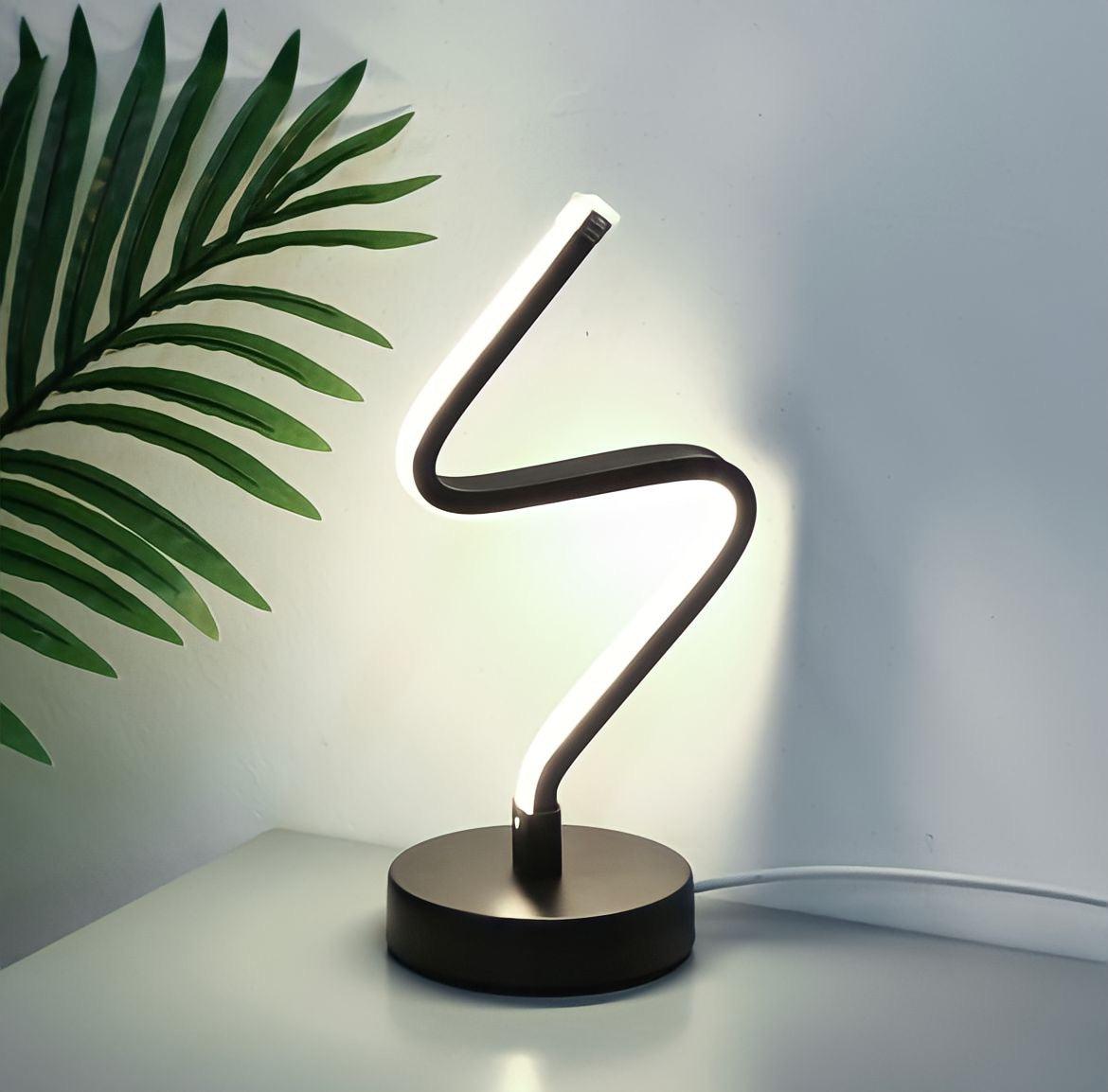Lampe de chevet design en spirale d'aluminium, vue 10