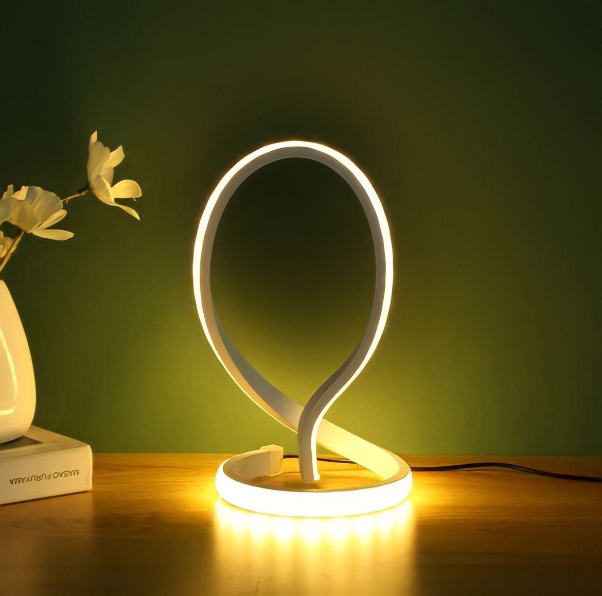 Lampe de chevet design en spirale d'aluminium, vue 9