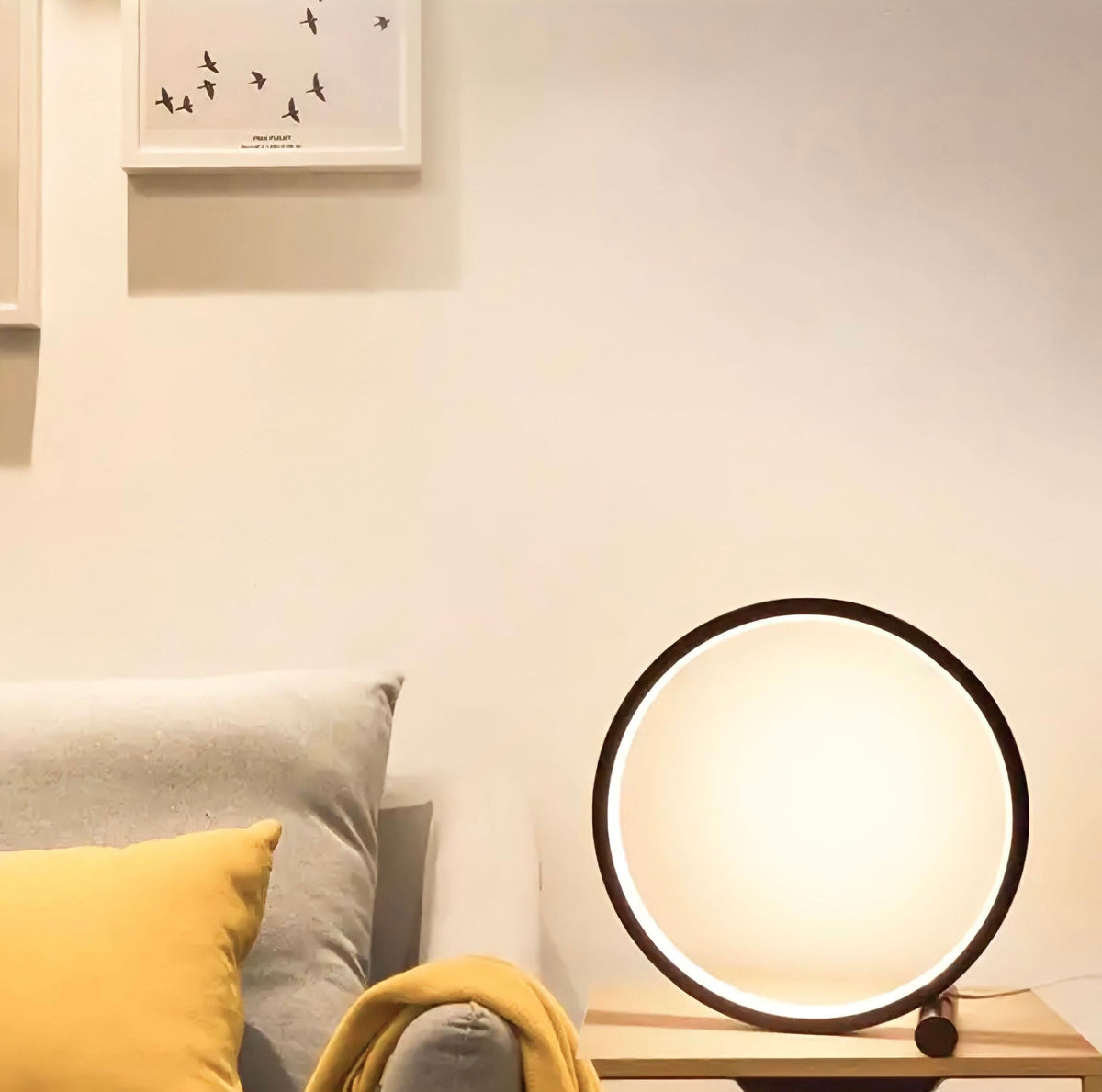 Lampe de chevet tactile à anneau LED en aluminium, vue 2