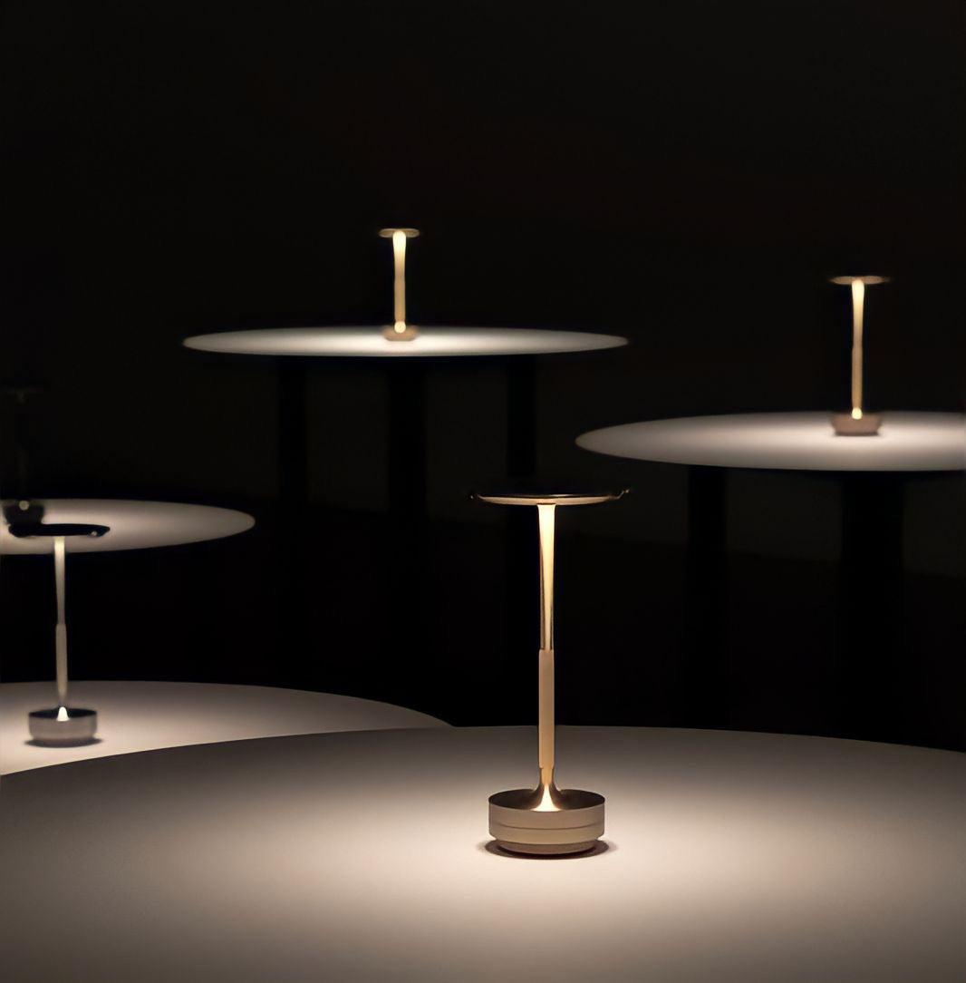 Lampe sans fil rechargeable en aluminium à variateur tactile, vue 4