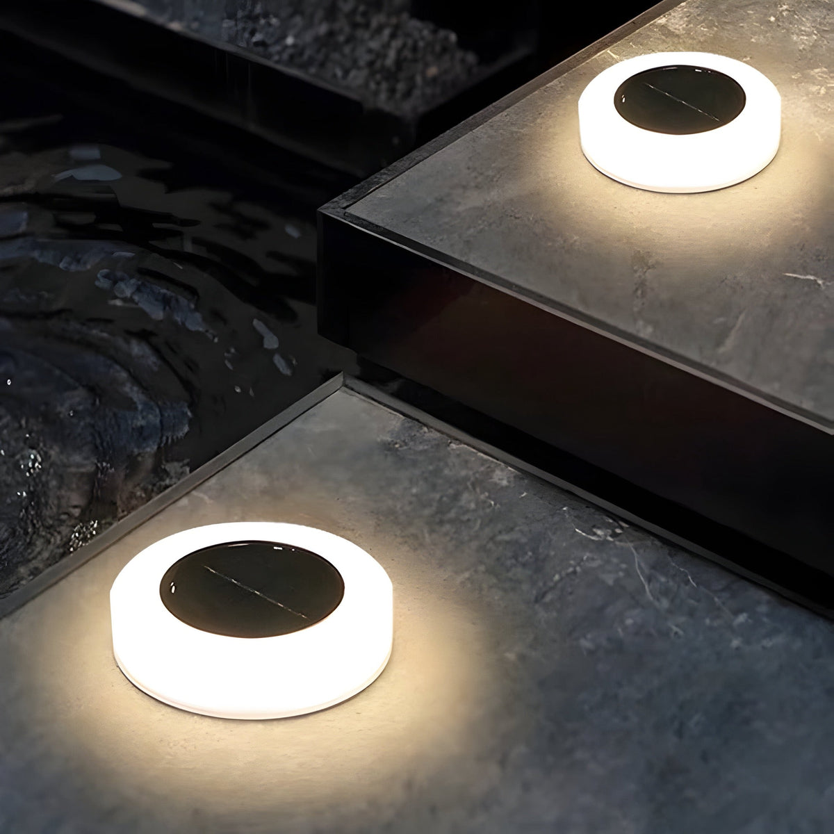Lampe solaire d'extérieur à allumage automatique, IP65