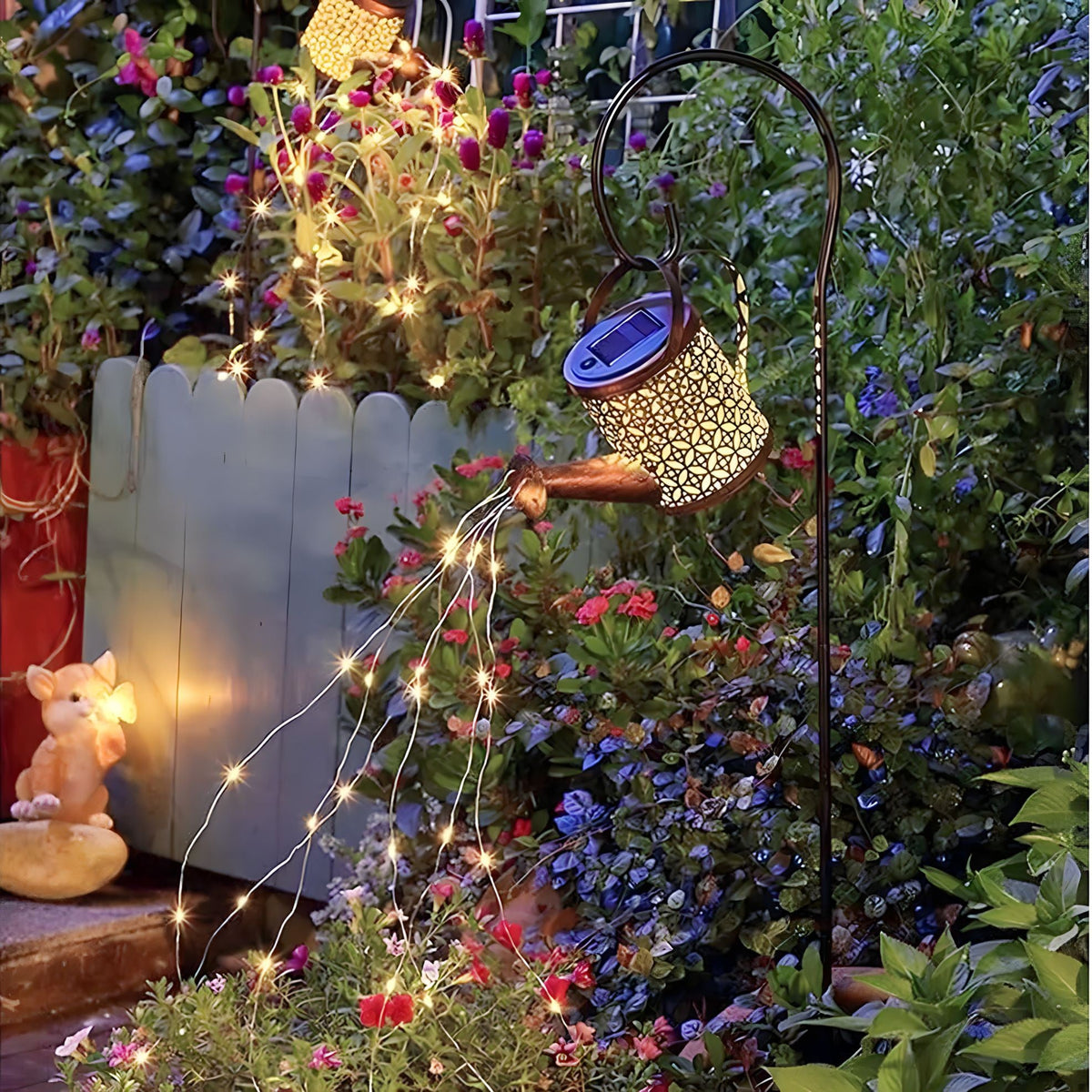 Lampe solaire de jardin arrosoir à effet pluie lumineuse, vue 2