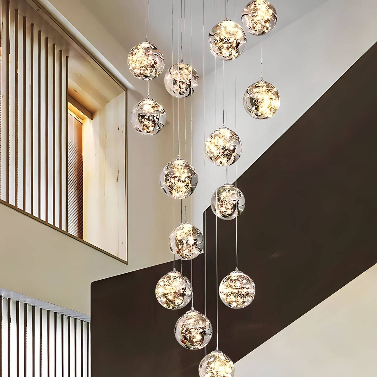 Lustre boule en verre fumé de 8 à 30 globes Sian, vue 3