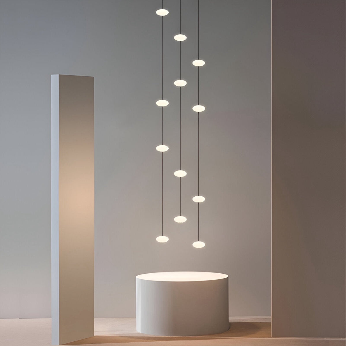Lustre design en aluminium et acrylique de 6 à 30 lumières Lunizio, vue 2