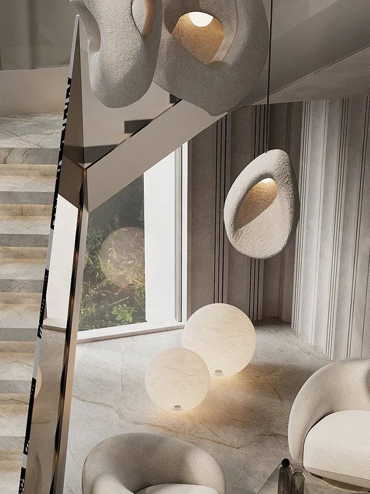 Lustre wabi-sabi gris en résine aux formes organiques, vue 3