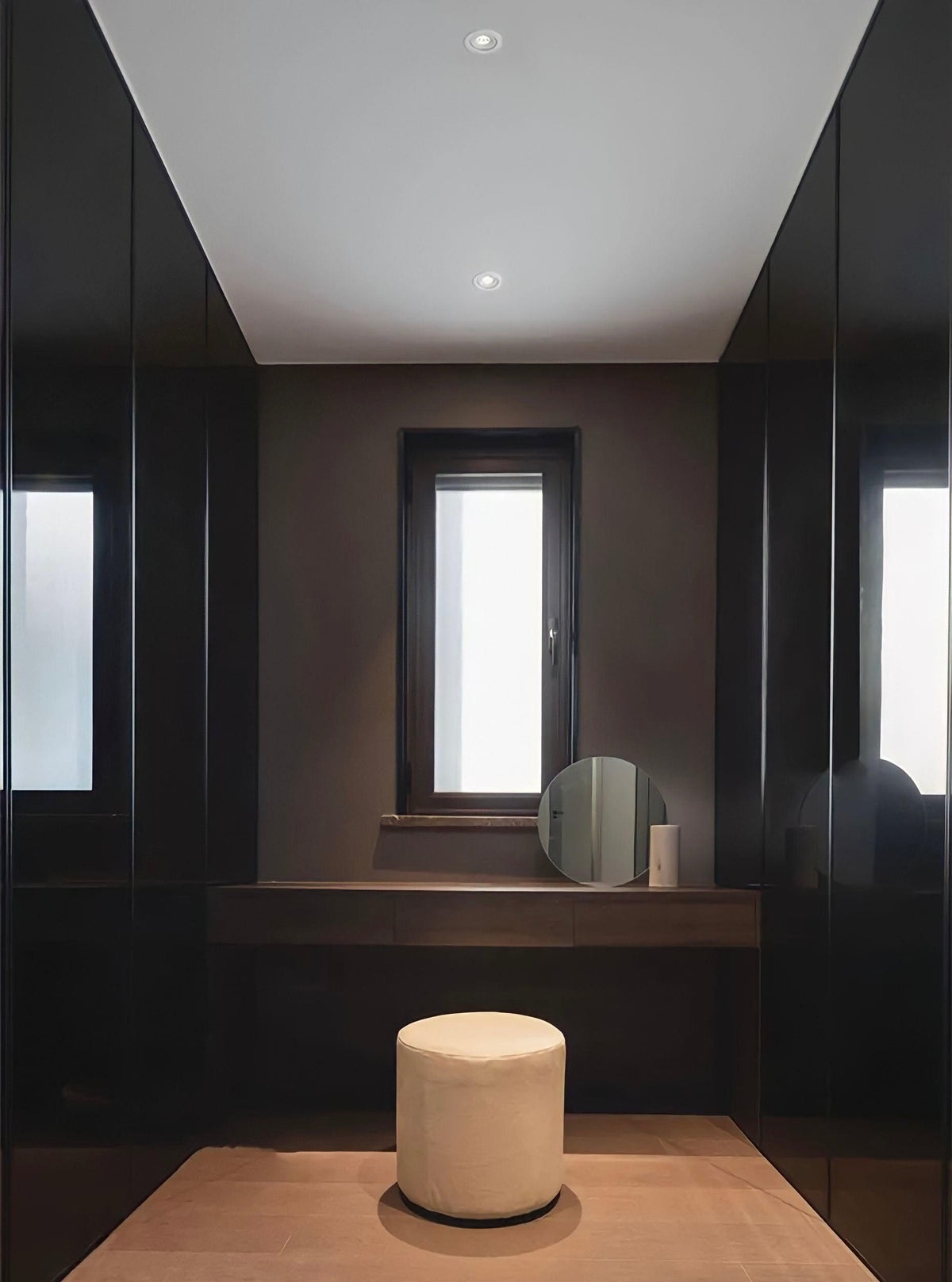 Plafonnier moderne spot LED orientable à 360°, vue 3