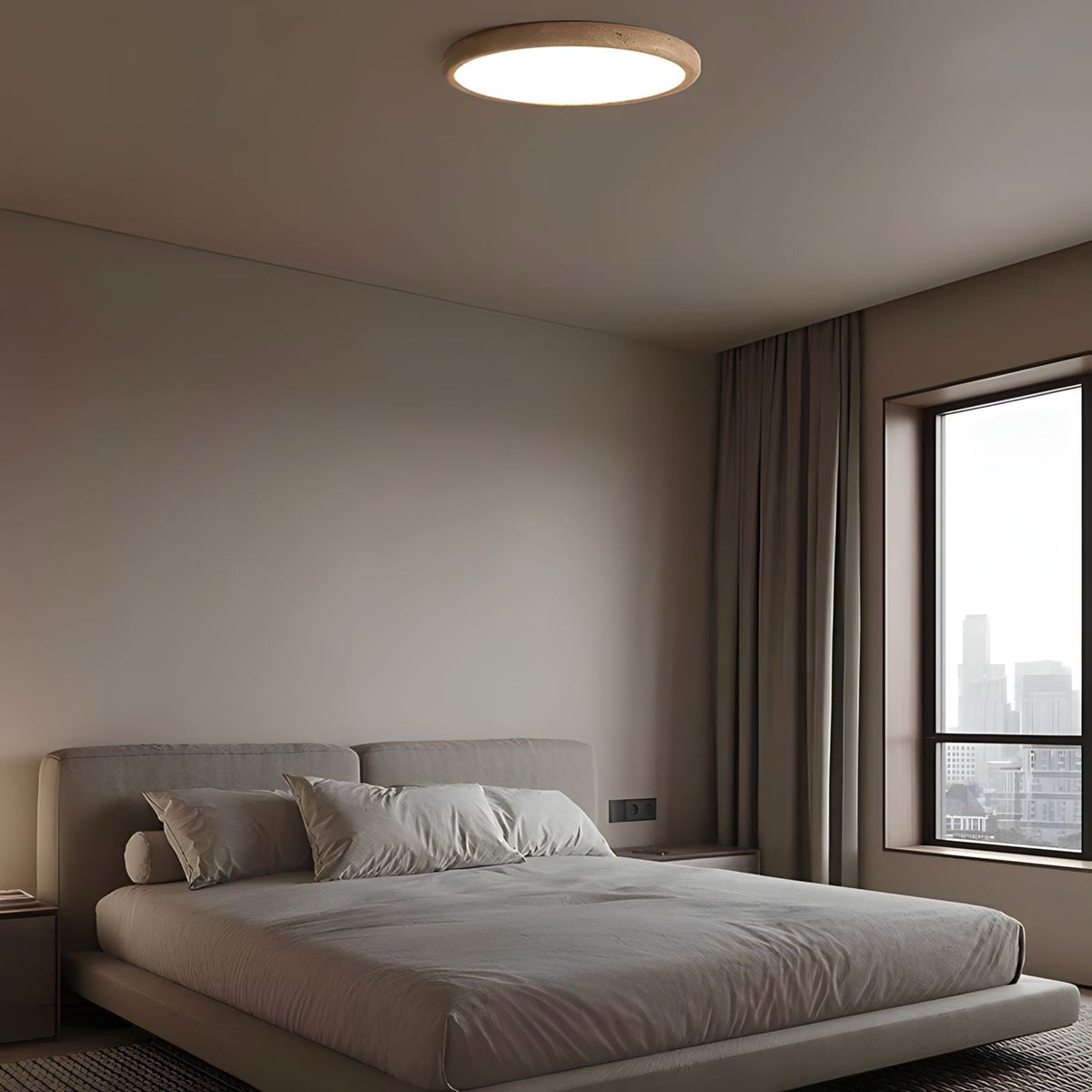 Plafonnier travertin rond et plat, lumière chaude, vue 3