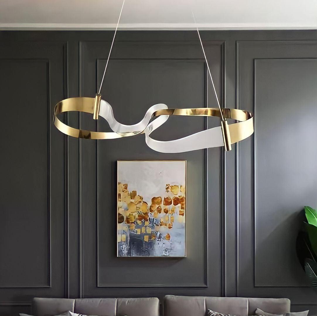 Suspension anneau LED dorée à courbe ondulée