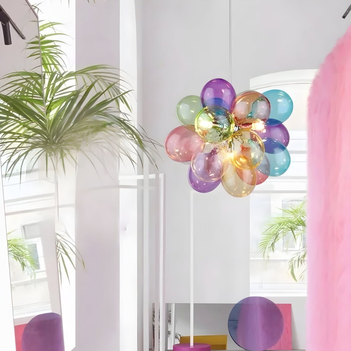 Suspension boule en verre coloré, grappe façon ballons, vue 2