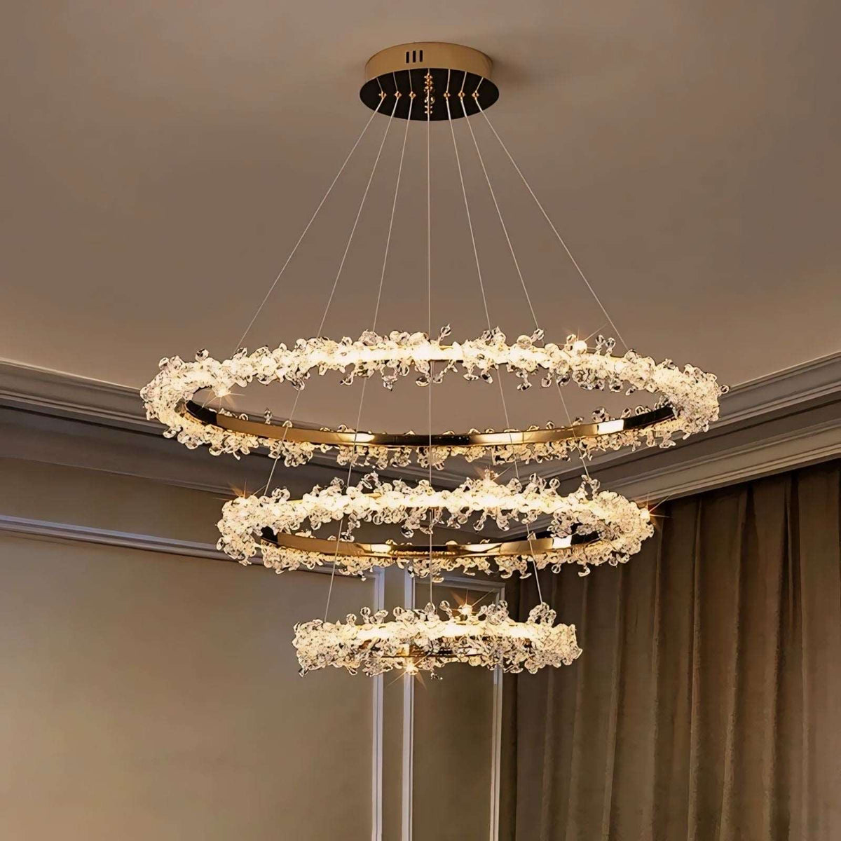 Suspension cristal à anneaux en aluminium et cristal K9 Halo, vue 2