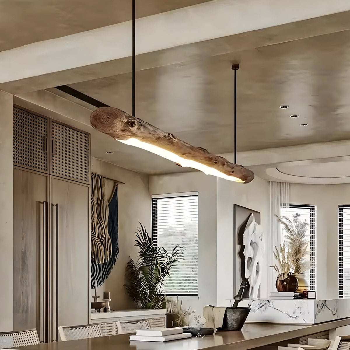 Suspension wabi-sabi en tronc de bois brut, LED, vue 5